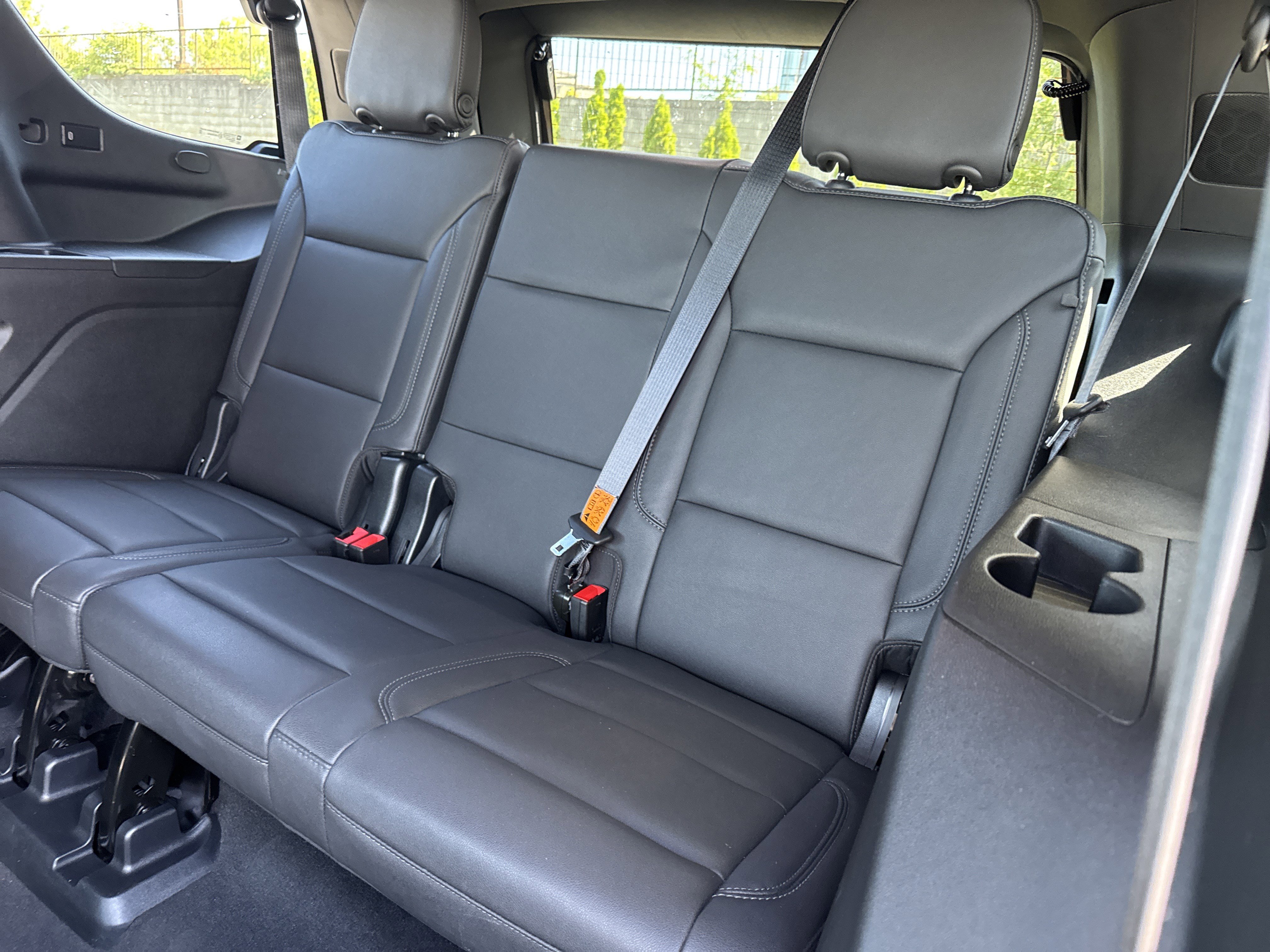 Used 2023 Chevrolet Tahoe LT w/ LT Signature Package image 32