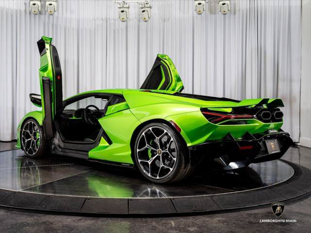 Used 2024 Lamborghini Revuelto AWD/4WD image 14