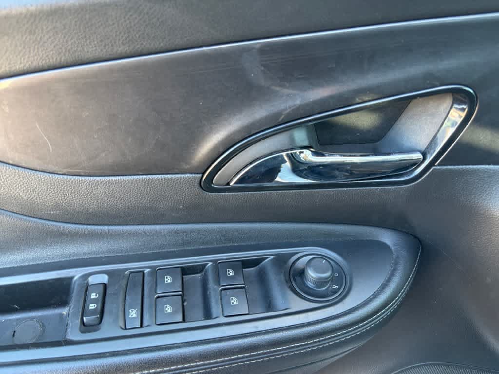 Used 2018 Buick Encore Sport Touring w/ Safety Package AWD/4WD image 16