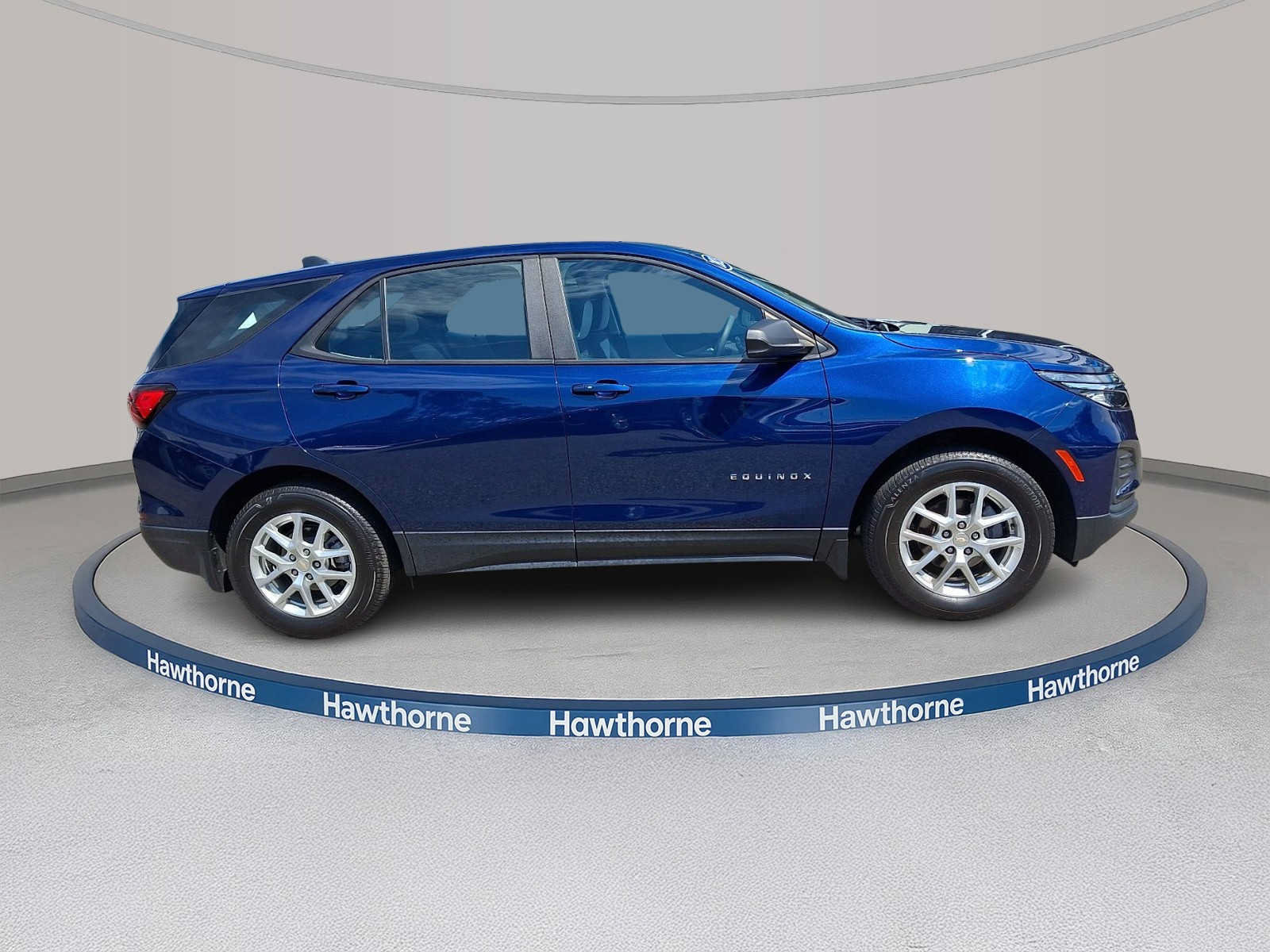 Used 2023 Chevrolet Equinox LS w/ LPO, Floor Liner Package AWD/4WD image 7