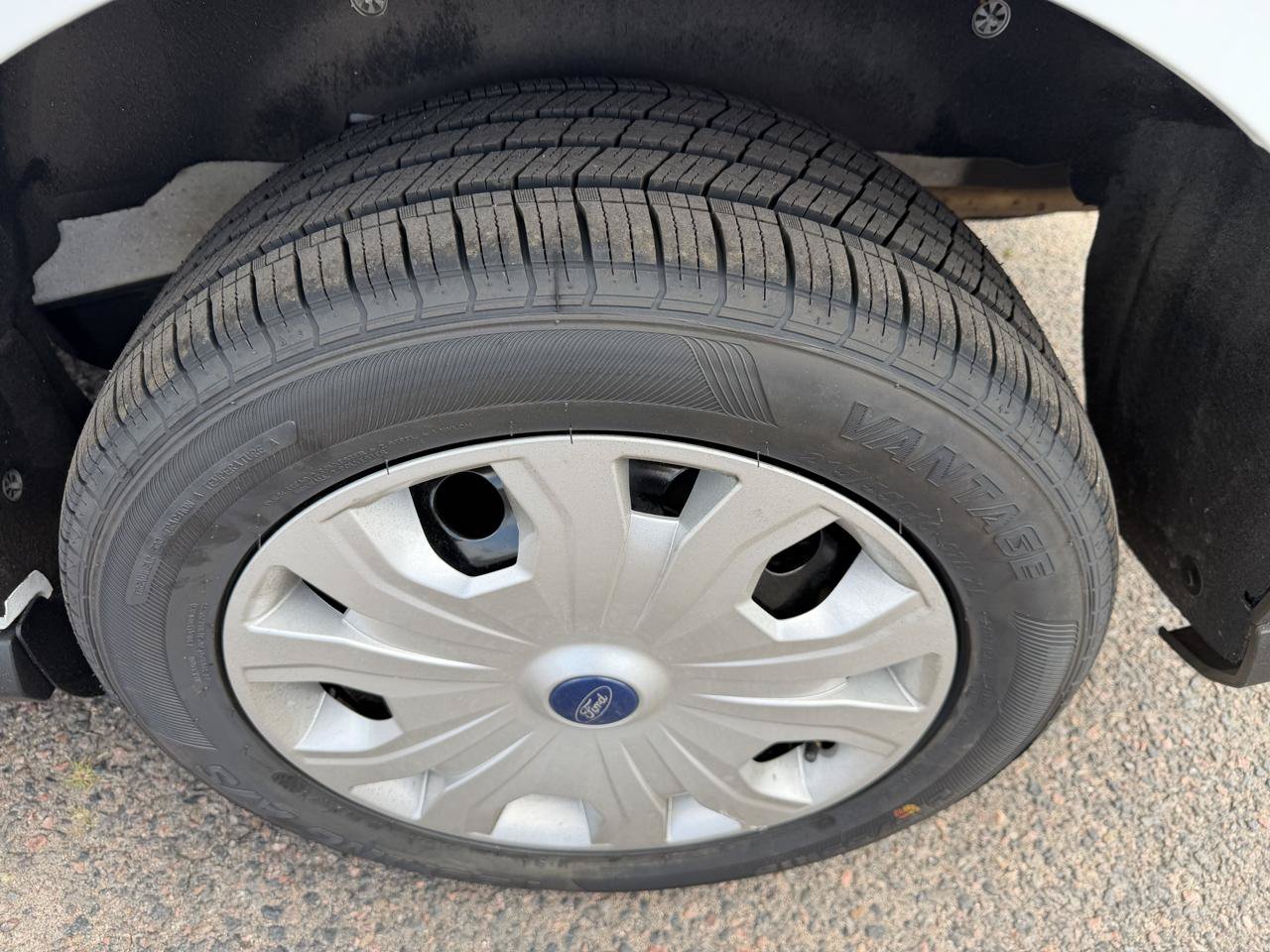 Used 2023 Ford Transit Connect XL w/ Trailer Tow Package FWD image 34