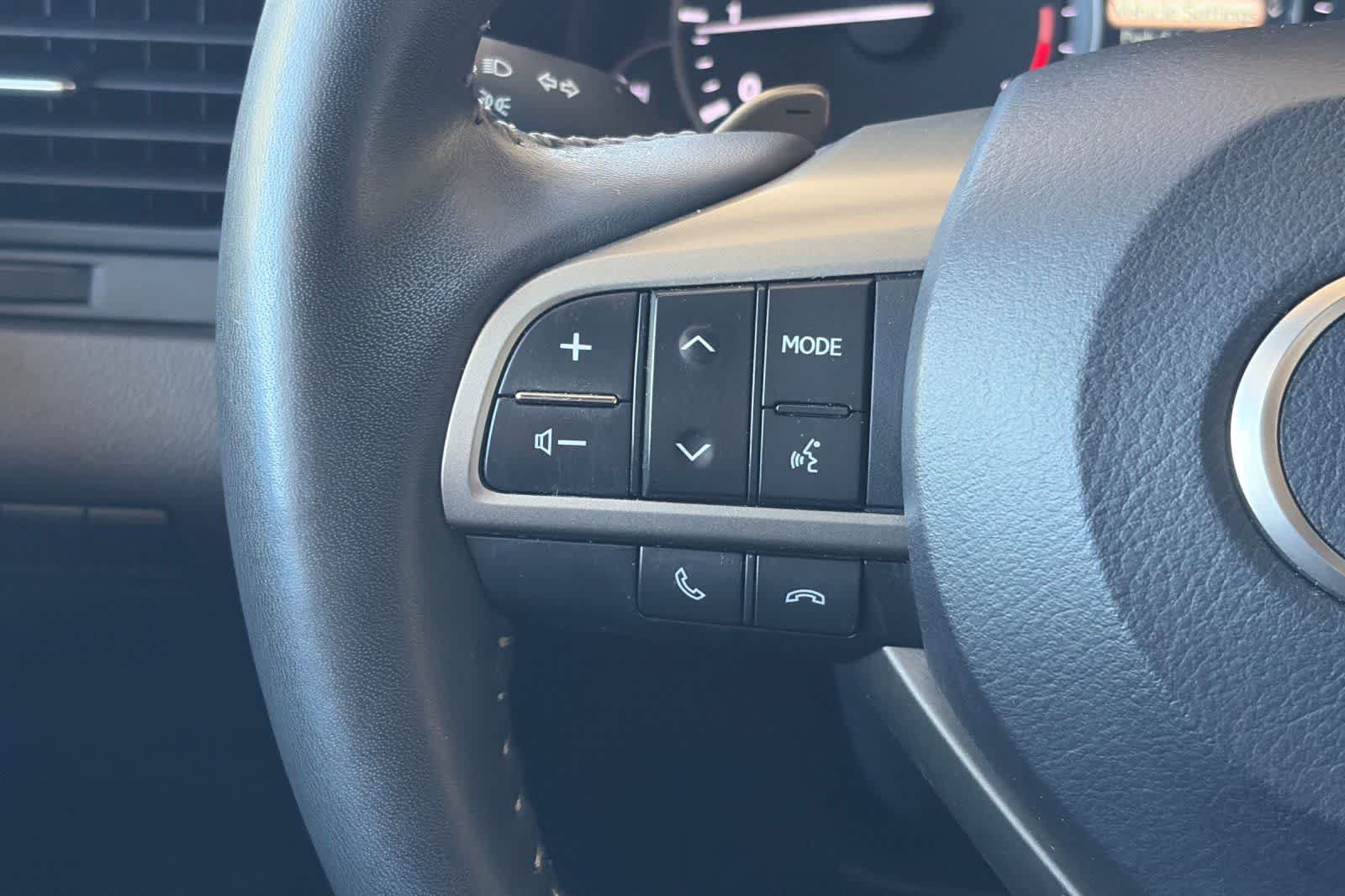 Used 2022 Lexus RX 350 FWD w/ Premium Package image 25