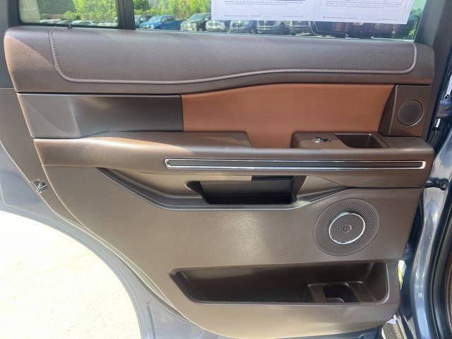 Used 2023 Ford Expedition King Ranch AWD/4WD image 18