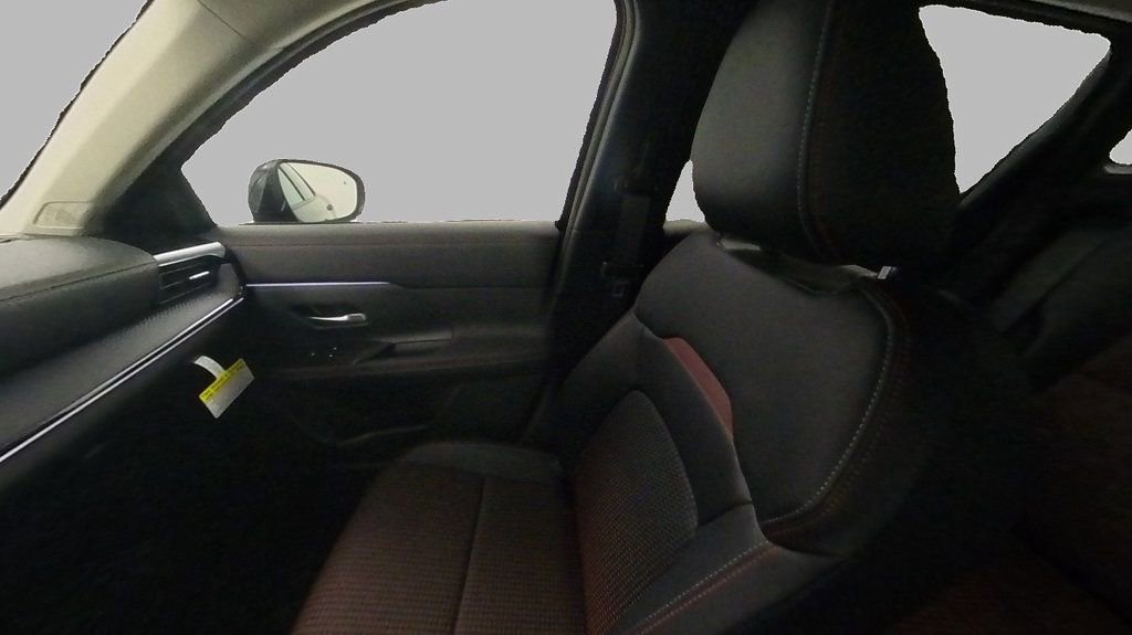 New 2025 Nissan Kicks SR w/ SR Premium Package image 21