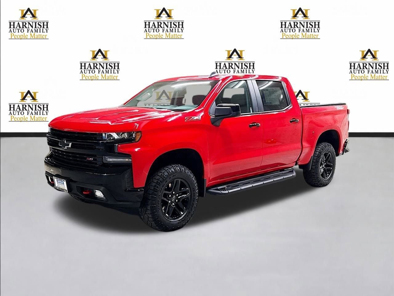 Used 2021 Chevrolet Silverado 1500 LT Trail Boss w/ Convenience Package II image 1