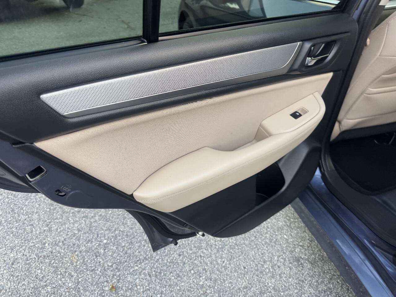 Used 2015 Subaru Legacy 2.5i Premium AWD/4WD image 15