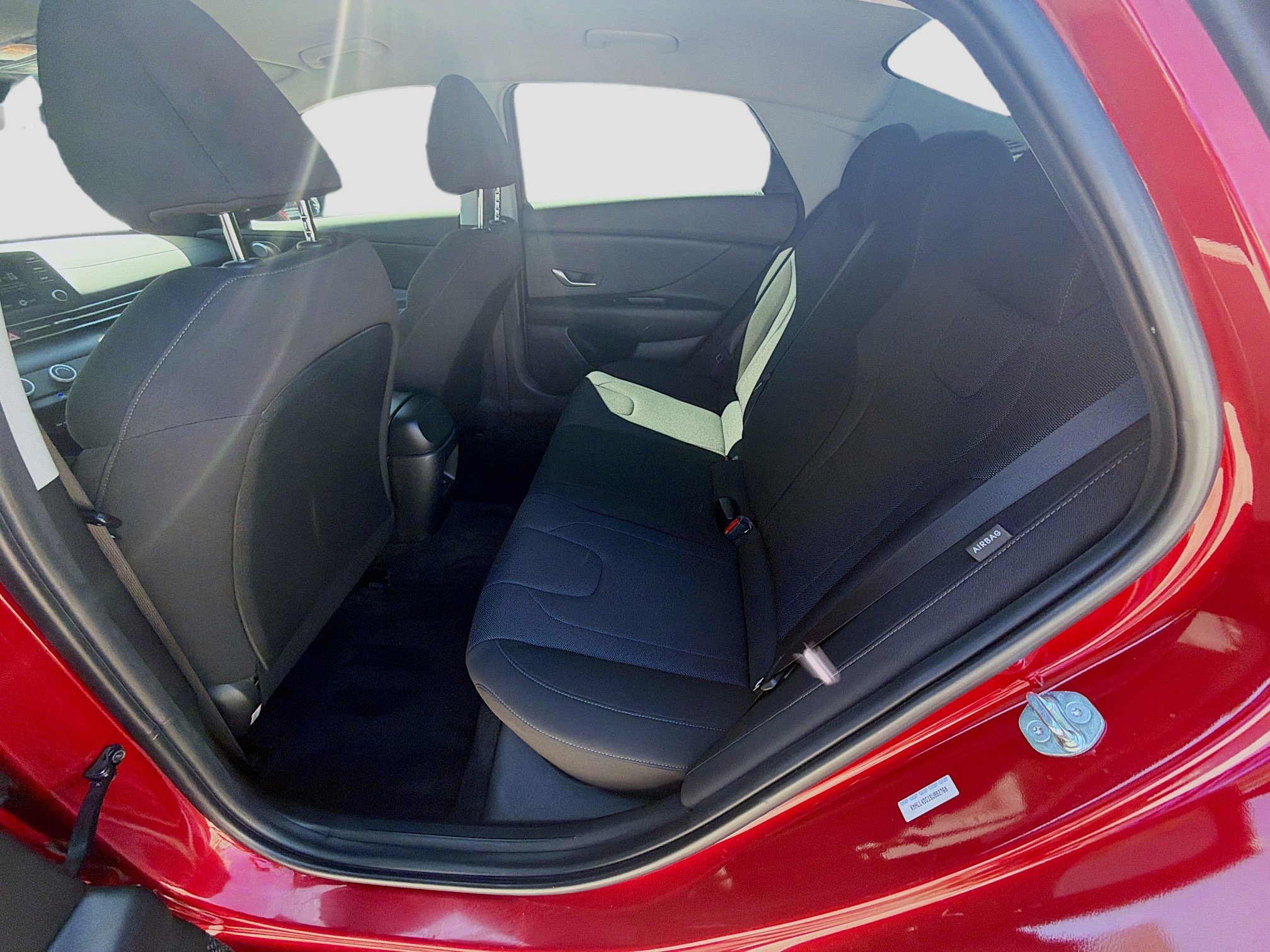 Used 2025 Hyundai Elantra SE image 20