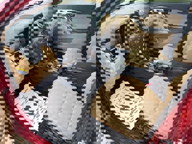 Used 2013 Hyundai Elantra GLS w/ Preferred Pkg image 15