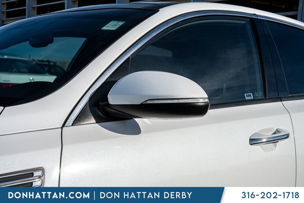 Used 2020 Kia Optima Premium image 26