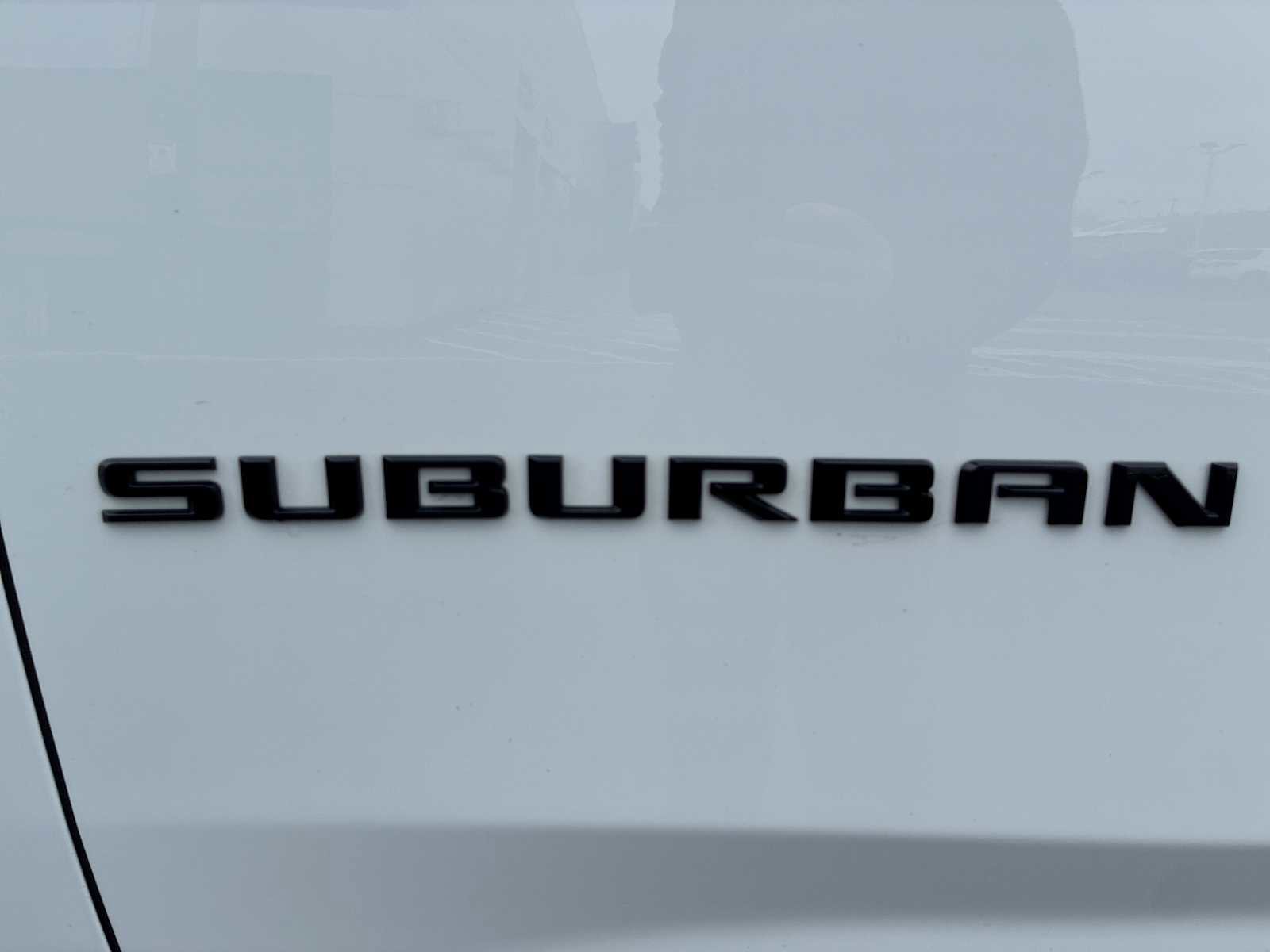 Certified 2023 Chevrolet Suburban RST image 33