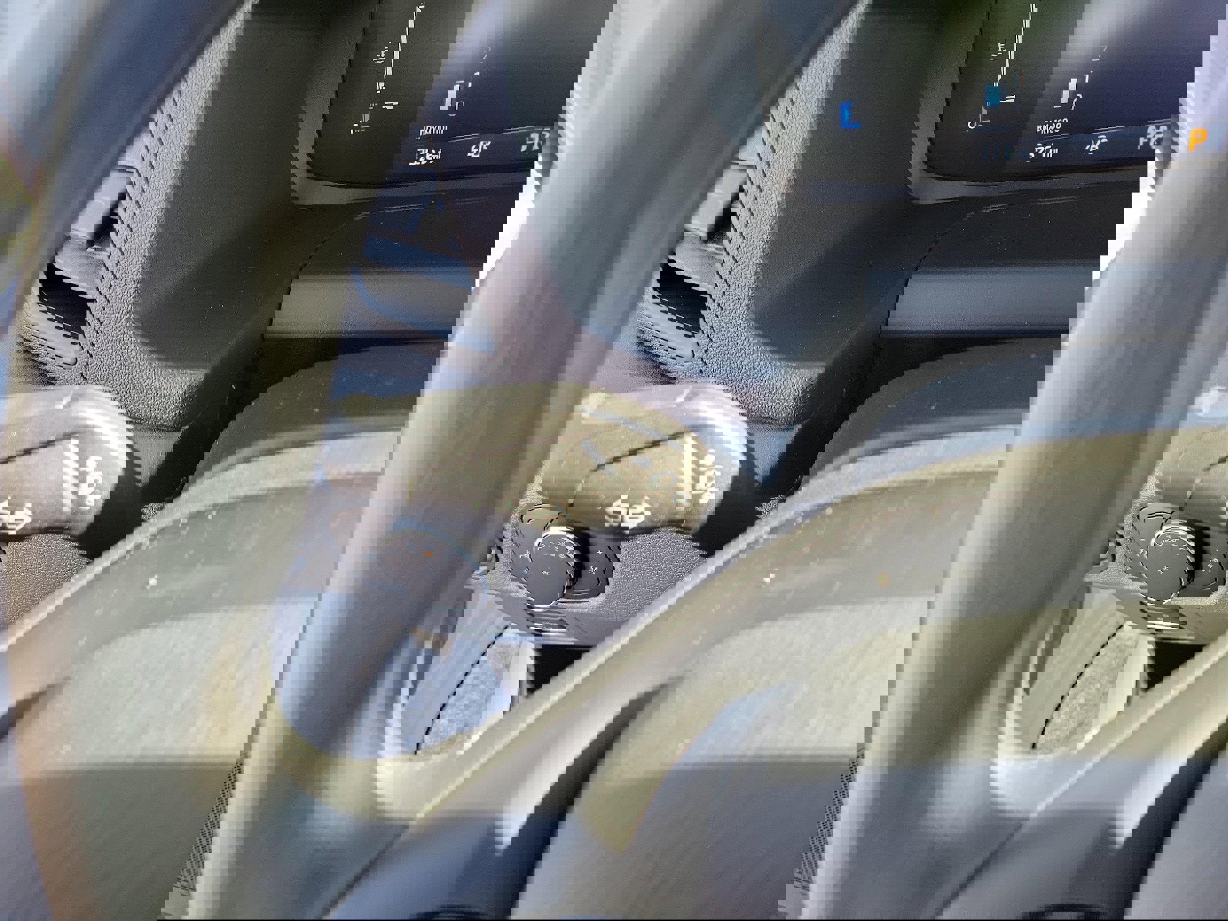 New 2026 Ford Transit 150 Low Roof image 31