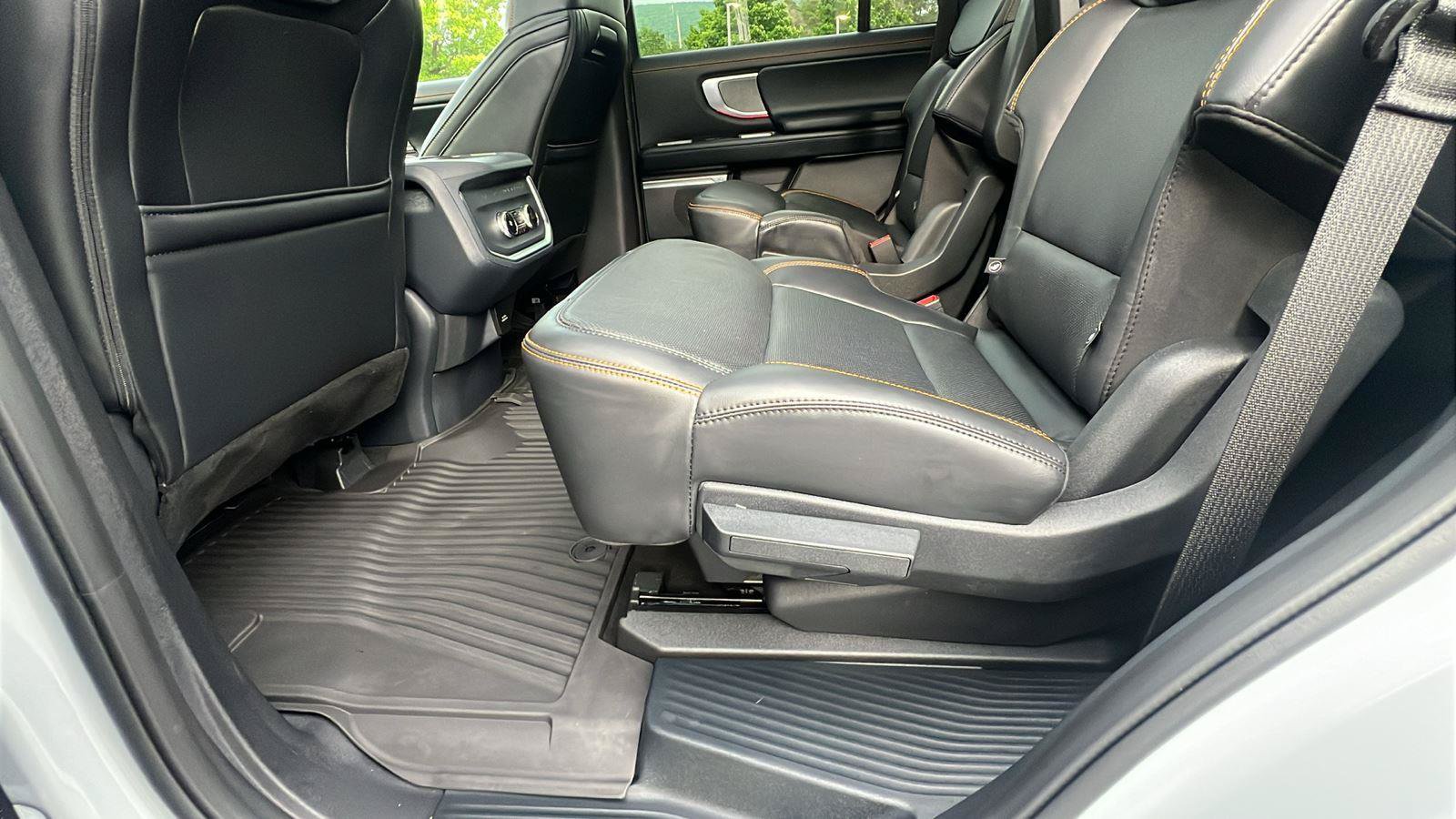 Used 2026 Ford Expedition Tremor AWD/4WD image 20