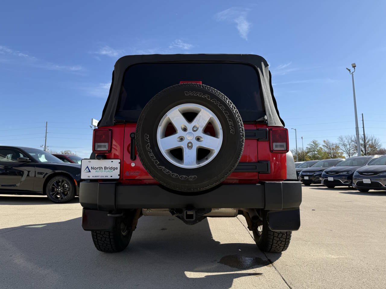 Used 2016 Jeep Wrangler Unlimited Sport w/ Quick Order Package 24S AWD/4WD image 23