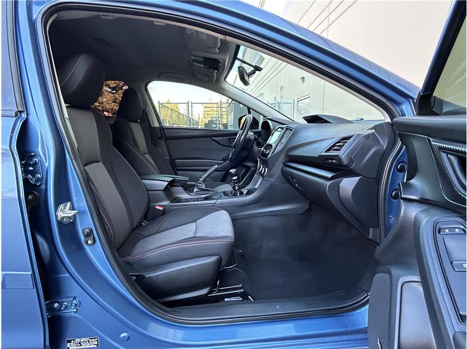 Used 2021 Subaru Crosstrek 2.0i Premium image 40
