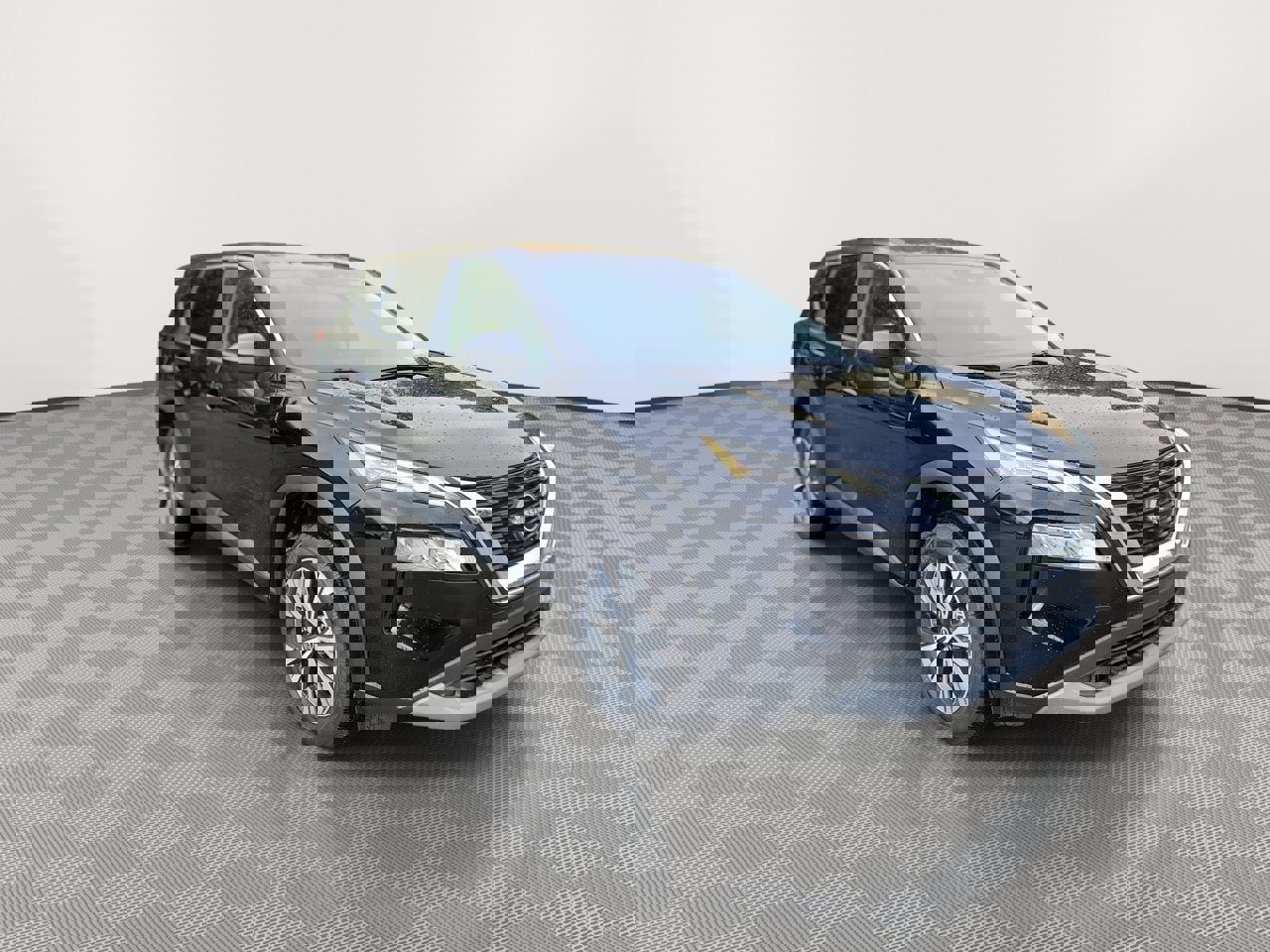 Used 2023 Nissan Rogue SV image 2