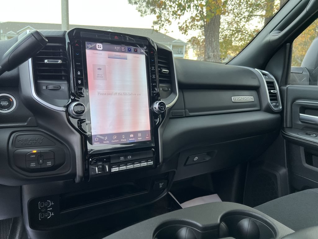 New 2026 RAM 3500 Big Horn AWD/4WD image 11