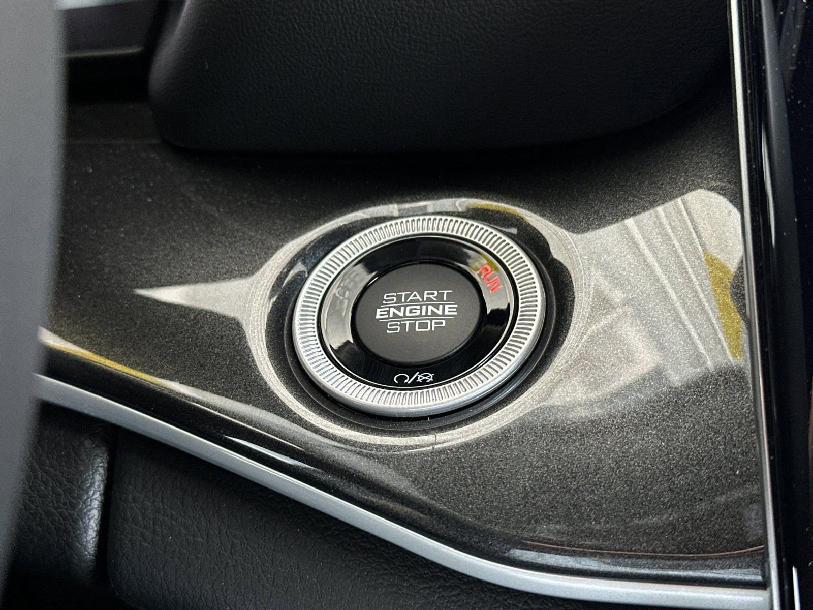 Used 2023 Jeep Grand Cherokee Altitude image 21