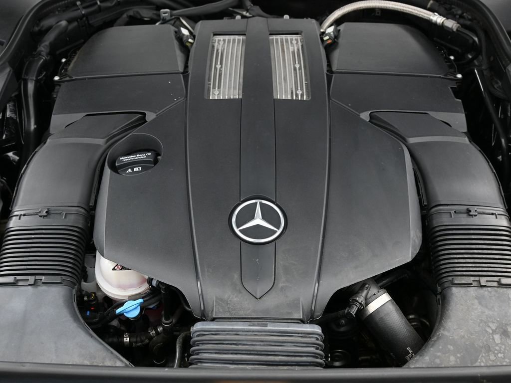 Used 2020 Mercedes-Benz S 450 Sedan image 40