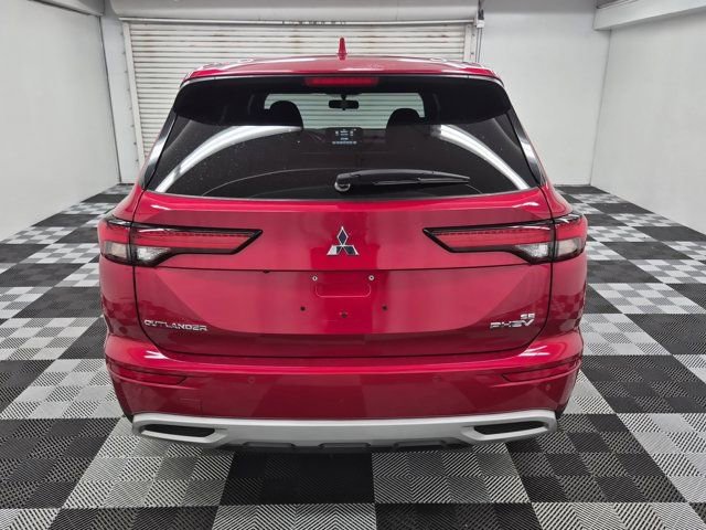 Used 2023 Mitsubishi Outlander 4WD Plug-In Hybrid image 5