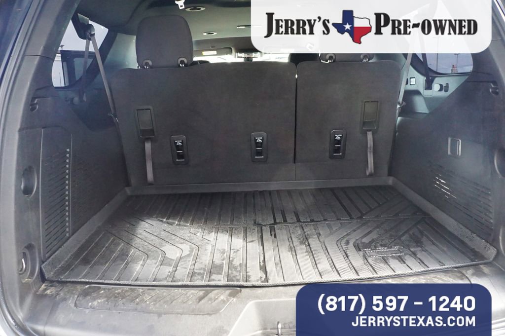 Used 2022 GMC Yukon XL SLE image 22