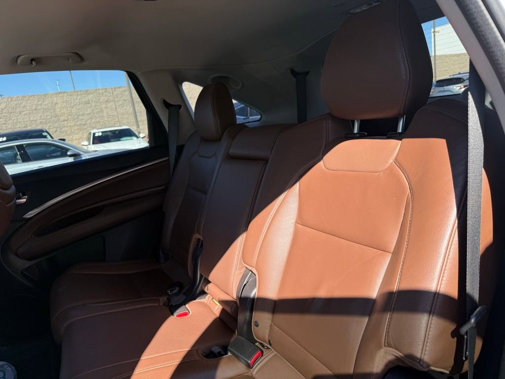 Used 2018 Acura MDX FWD w/ Technology Package image 11