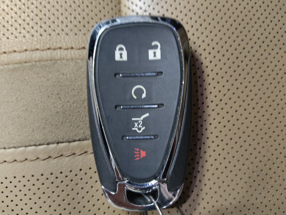 Used 2019 Chevrolet Blazer Premier FWD image 32