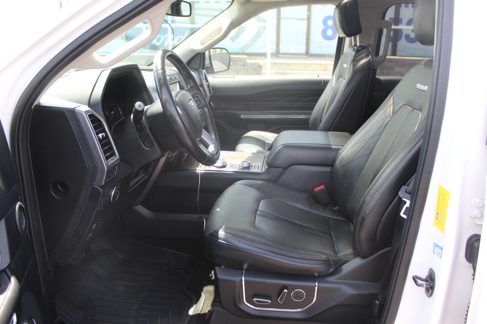 Used 2019 Ford Expedition Max Platinum AWD/4WD image 25