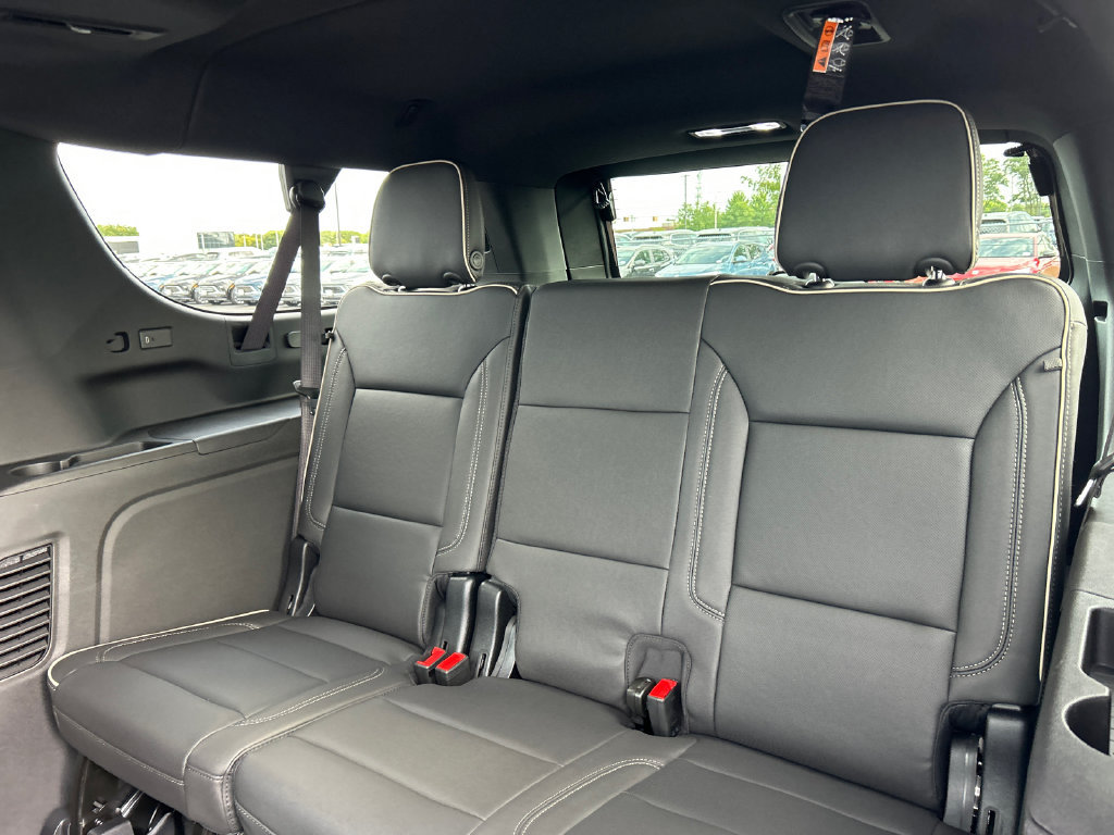New 2026 GMC Yukon XL Elevation AWD/4WD image 36