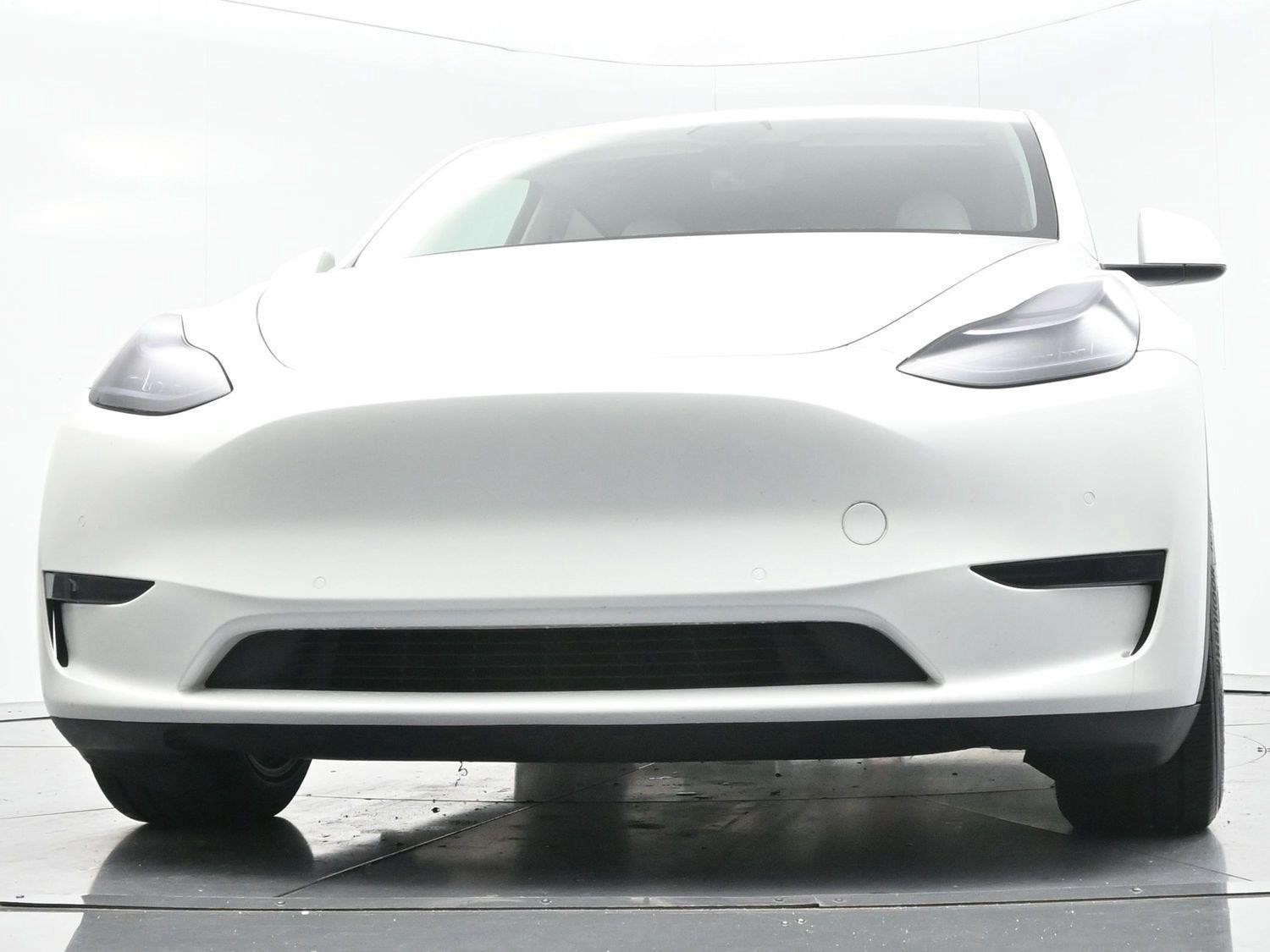Used 2020 Tesla Model Y Performance AWD/4WD image 42