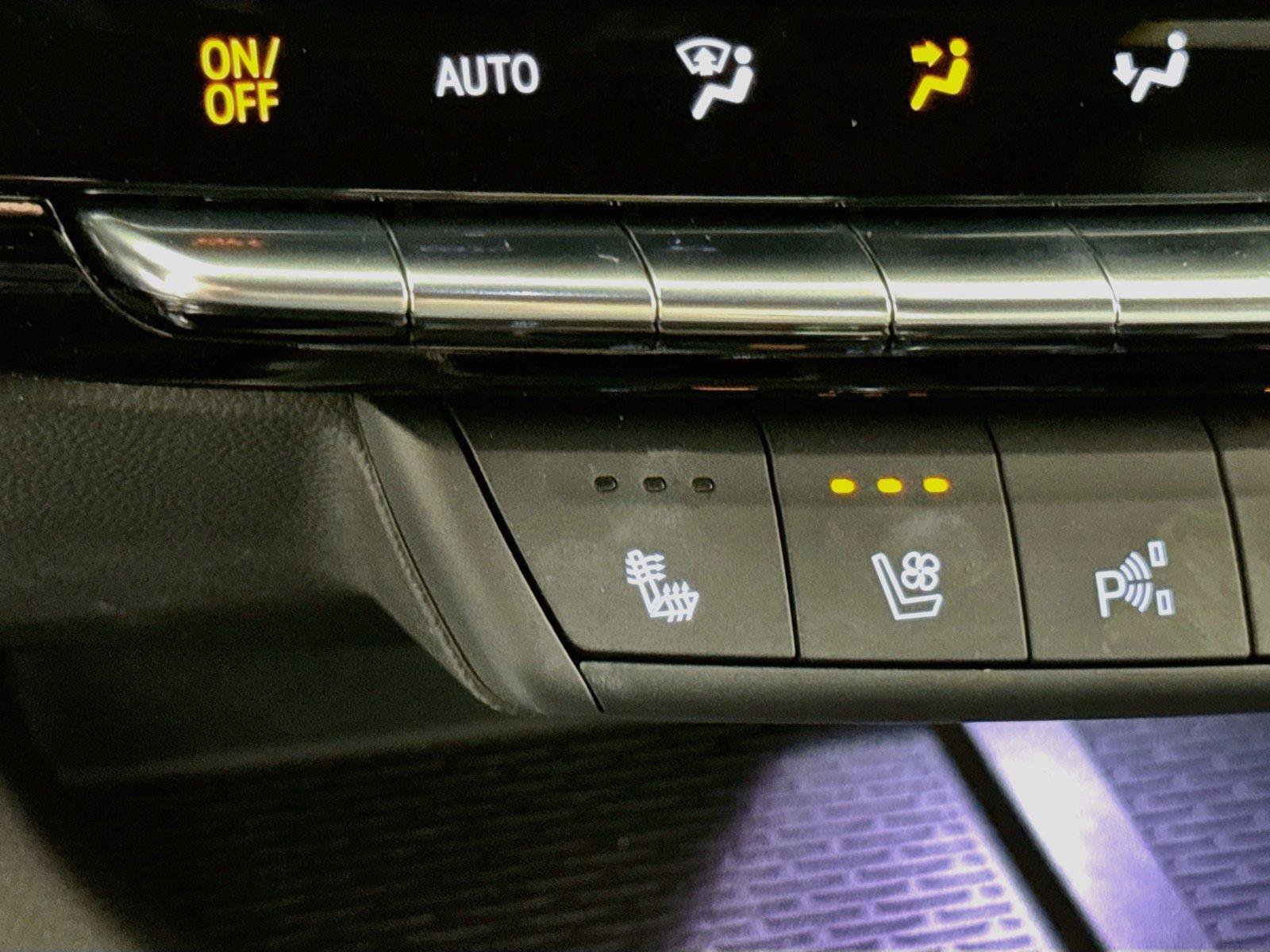 Used 2025 Cadillac CT5 Premium Luxury w/ Technology Package RWD image 19
