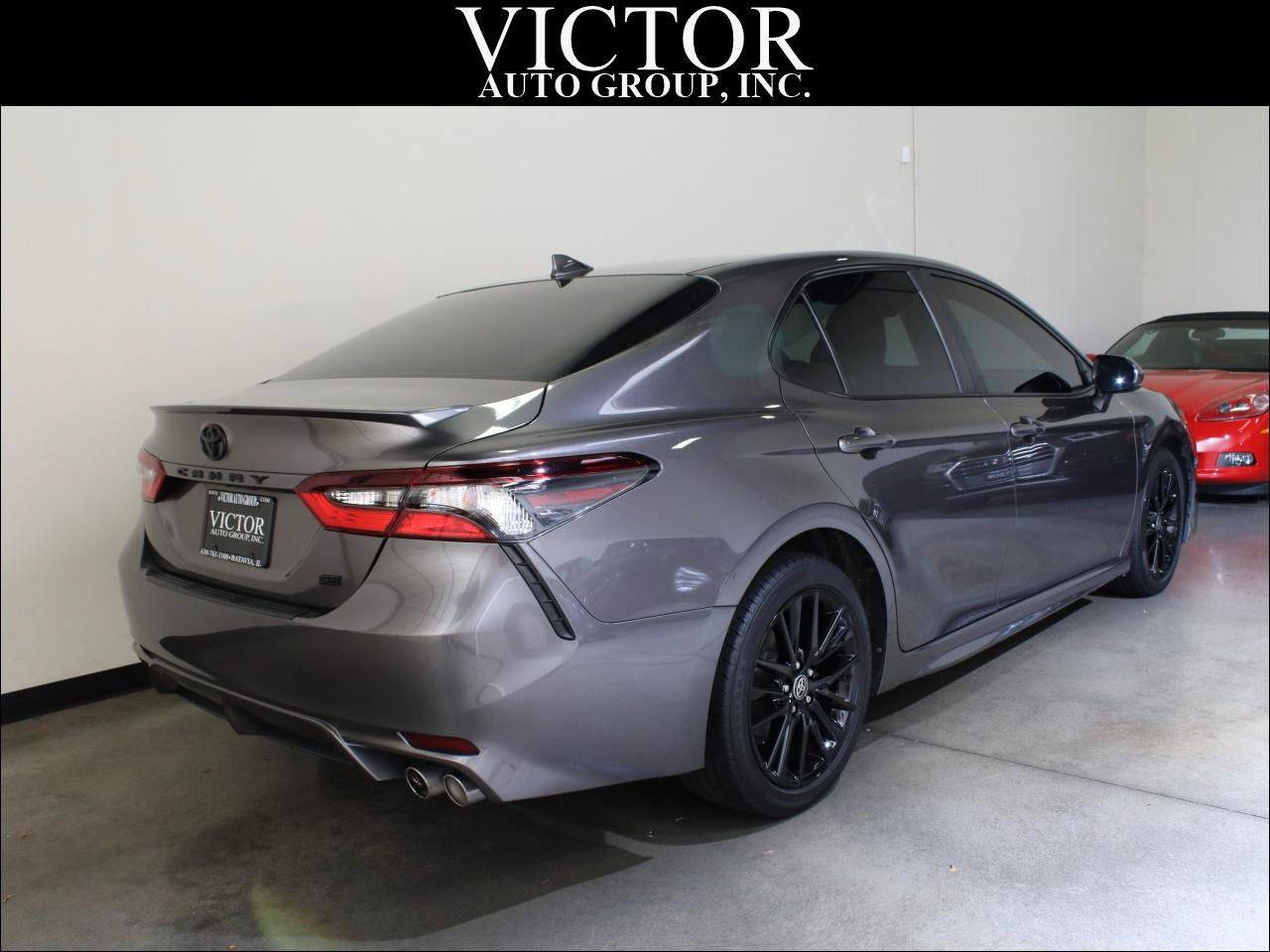 Used 2021 Toyota Camry SE FWD image 11