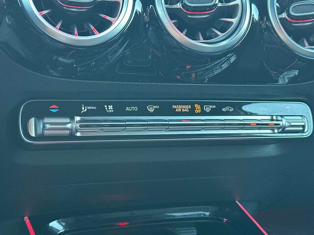 Used 2025 Mercedes-Benz GLA 250 GLA 250 4D Sport Utility image 25