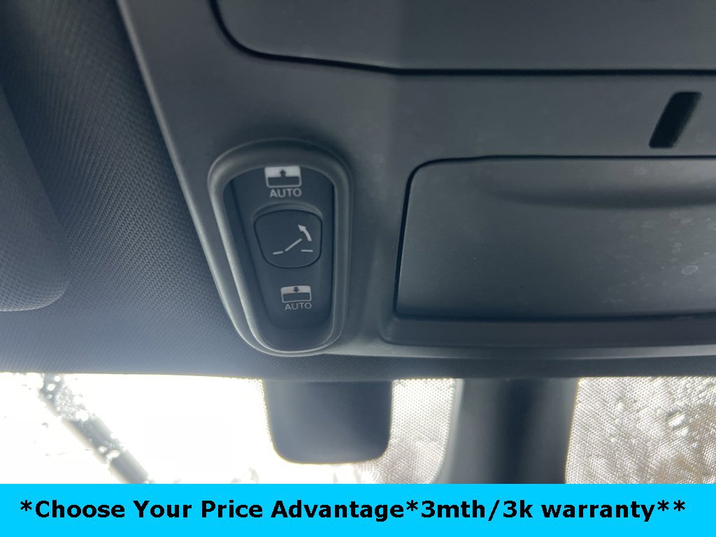 Certified 2022 Chrysler Pacifica Touring-L w/ S Appearance Package image 92