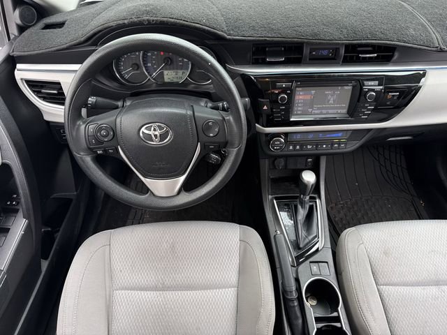 Used 2016 Toyota Corolla LE image 12