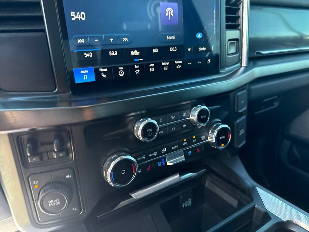 Used 2024 Ford F250 Lariat w/ Sport Appearance Package AWD/4WD image 32