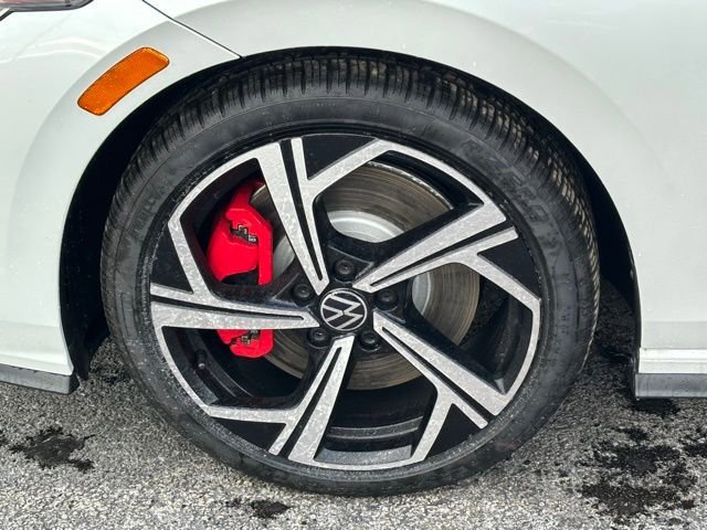 New 2026 Volkswagen GTI SE FWD image 12