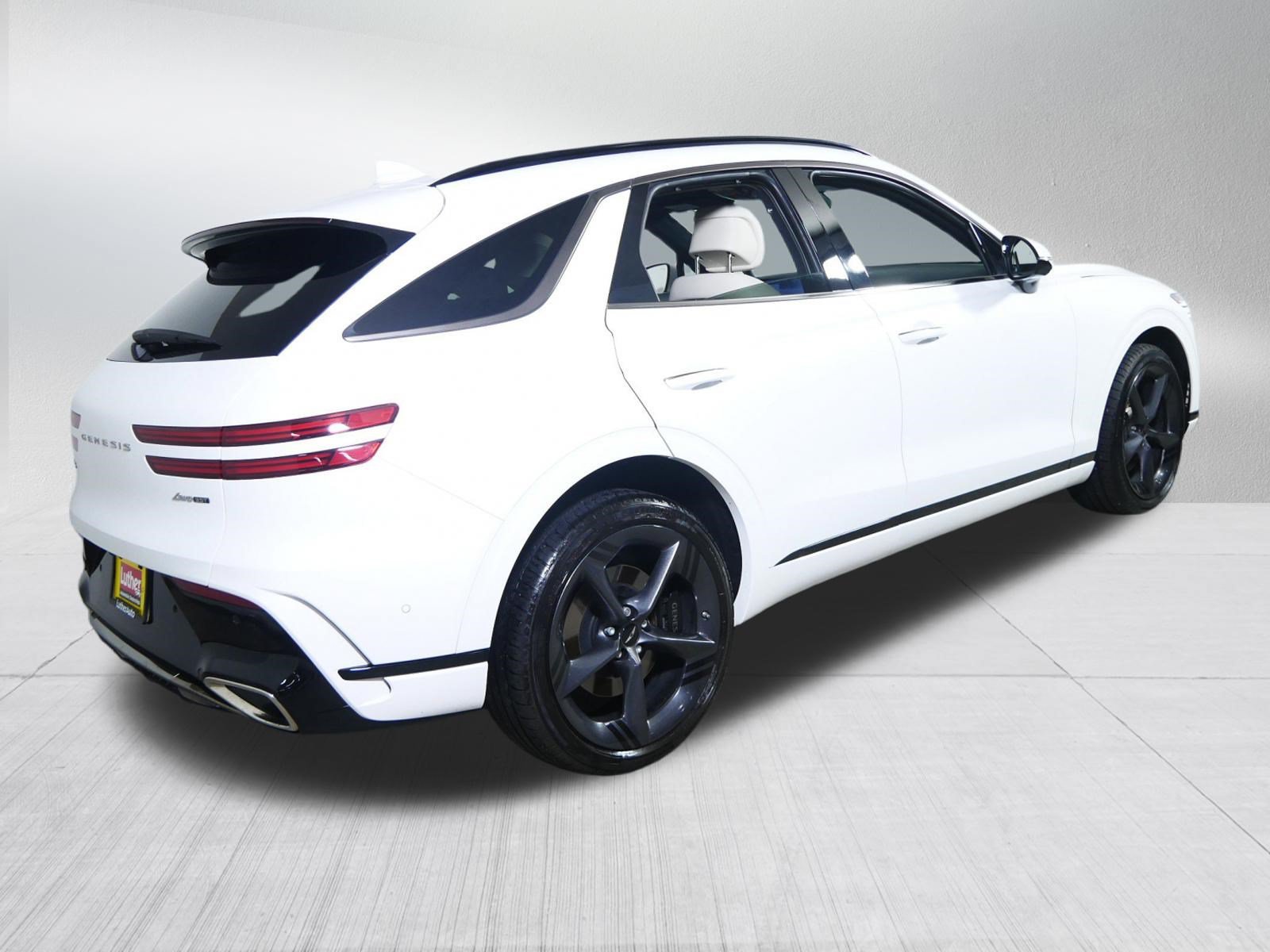 Certified 2026 Genesis GV70 3.5T Sport Prestige AWD/4WD image 7