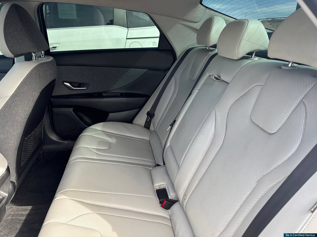 Used 2024 Hyundai Elantra Limited FWD image 35