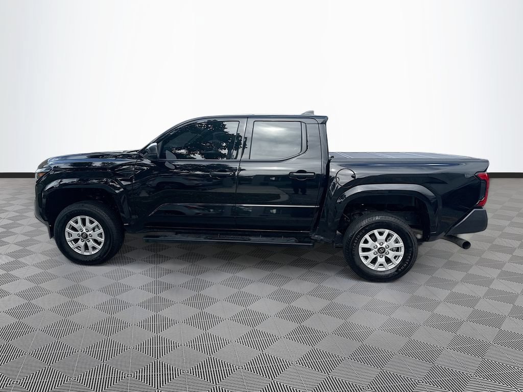 Used 2025 Toyota Tacoma SR AWD/4WD image 9