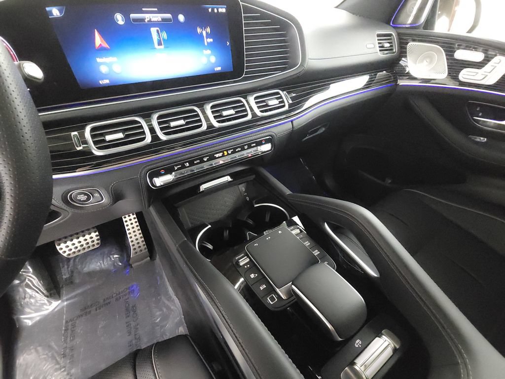 Certified 2025 Mercedes-Benz GLS 450 4MATIC image 15