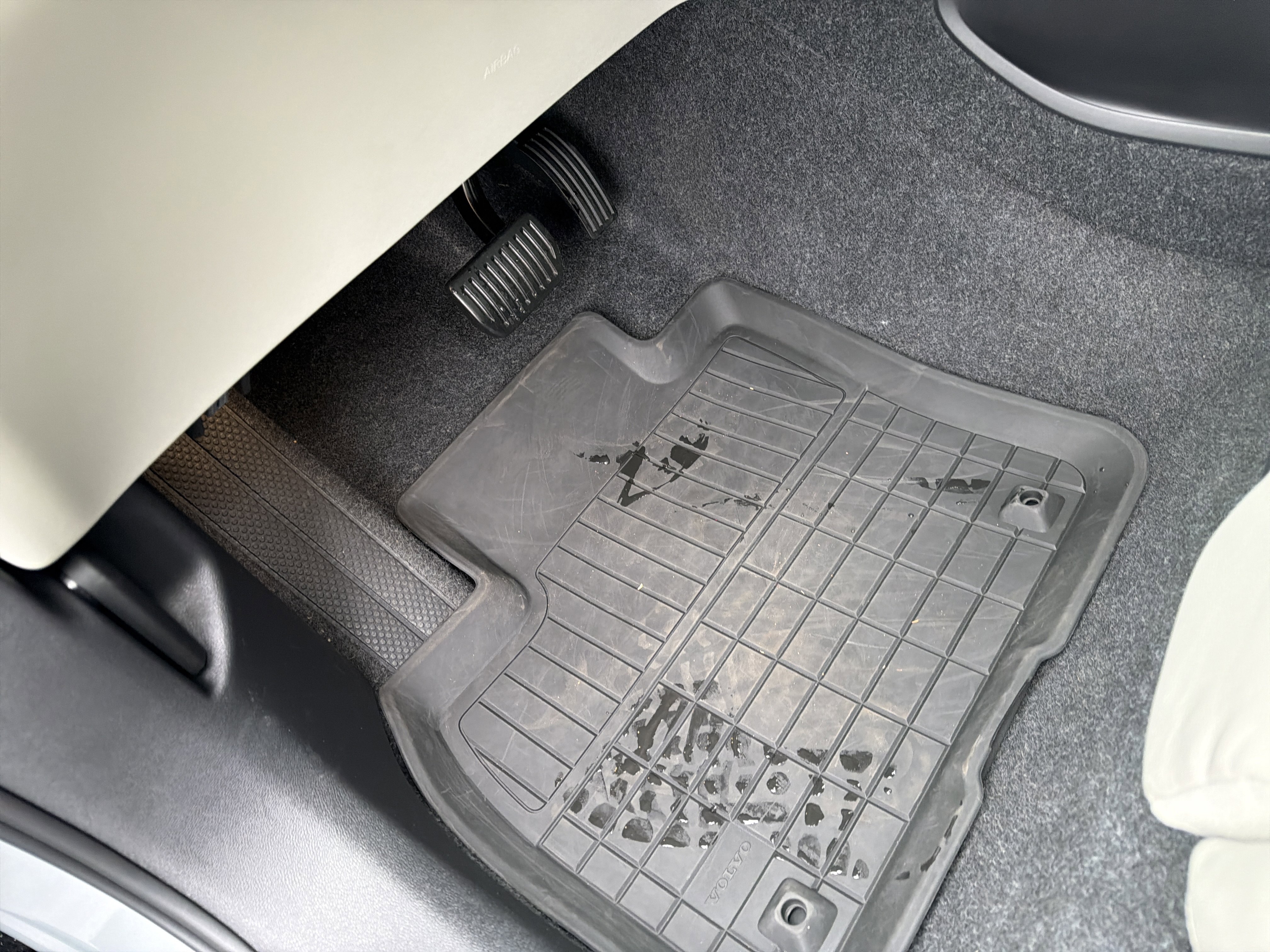 Used 2026 Volvo XC40 B5 Plus w/ Protection Package Premier image 54