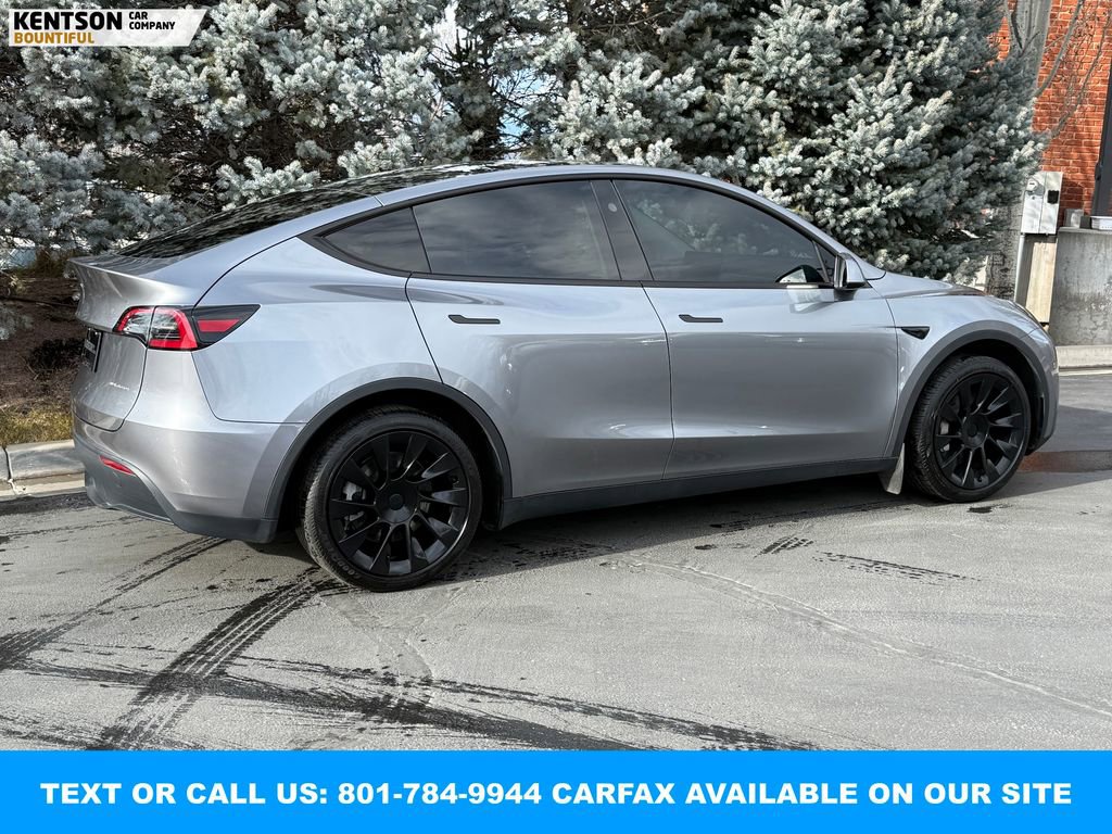 Used 2025 Tesla Model Y Long Range image 10