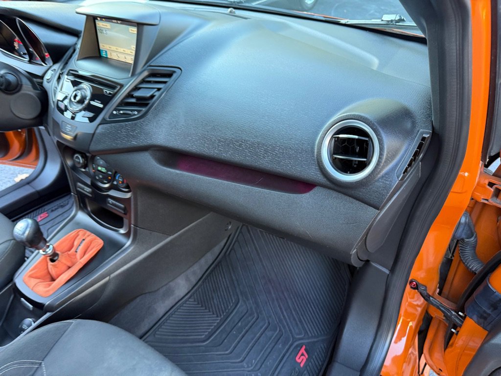 Used 2018 Ford Fiesta ST image 65