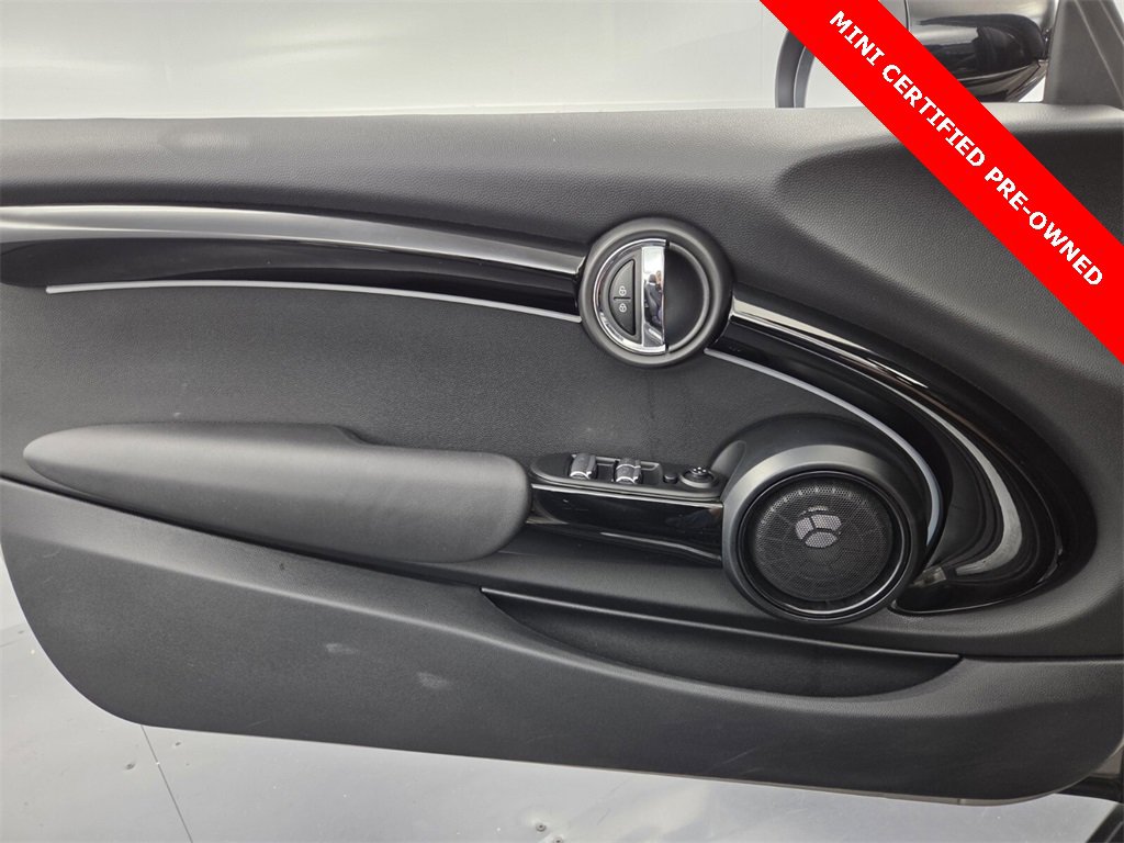 Used 2022 MINI Cooper S image 29