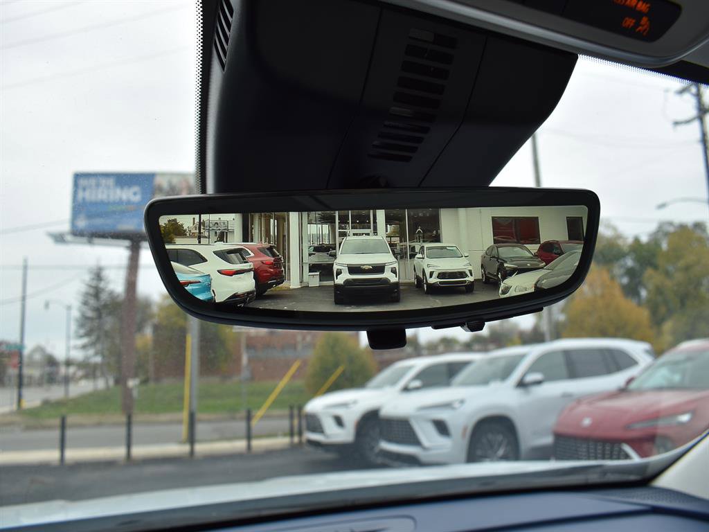 New 2026 Buick Enclave Avenir w/ Super Cruise Package image 18