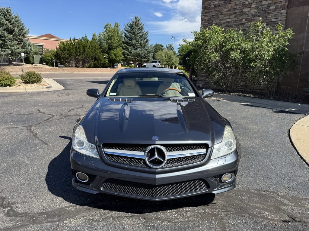 Used 2009 Mercedes-Benz SL 550 image 3