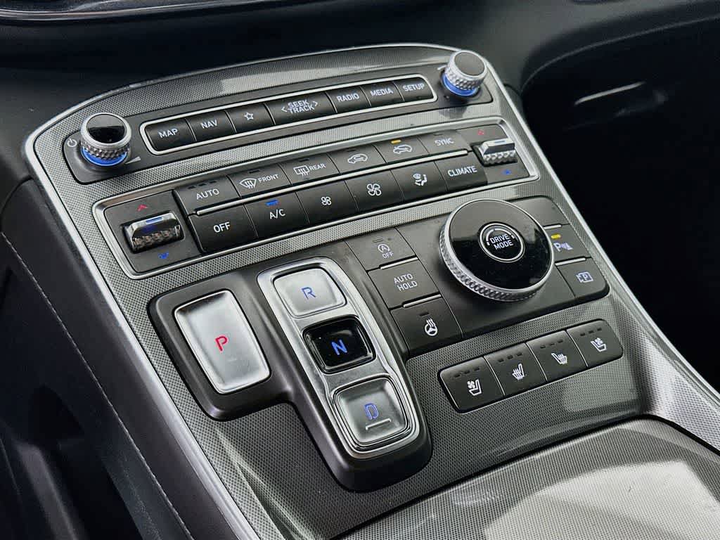 Used 2023 Hyundai Santa Fe Calligraphy image 17