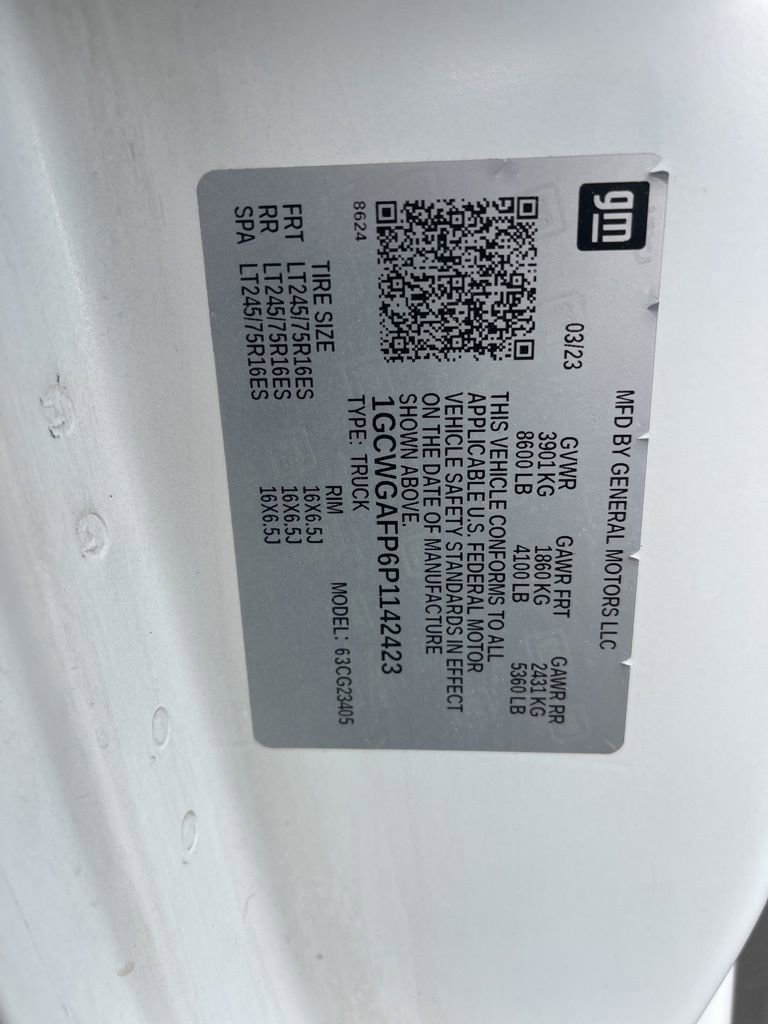 Used 2023 Chevrolet Express 2500 w/ Driver Convenience Package image 30