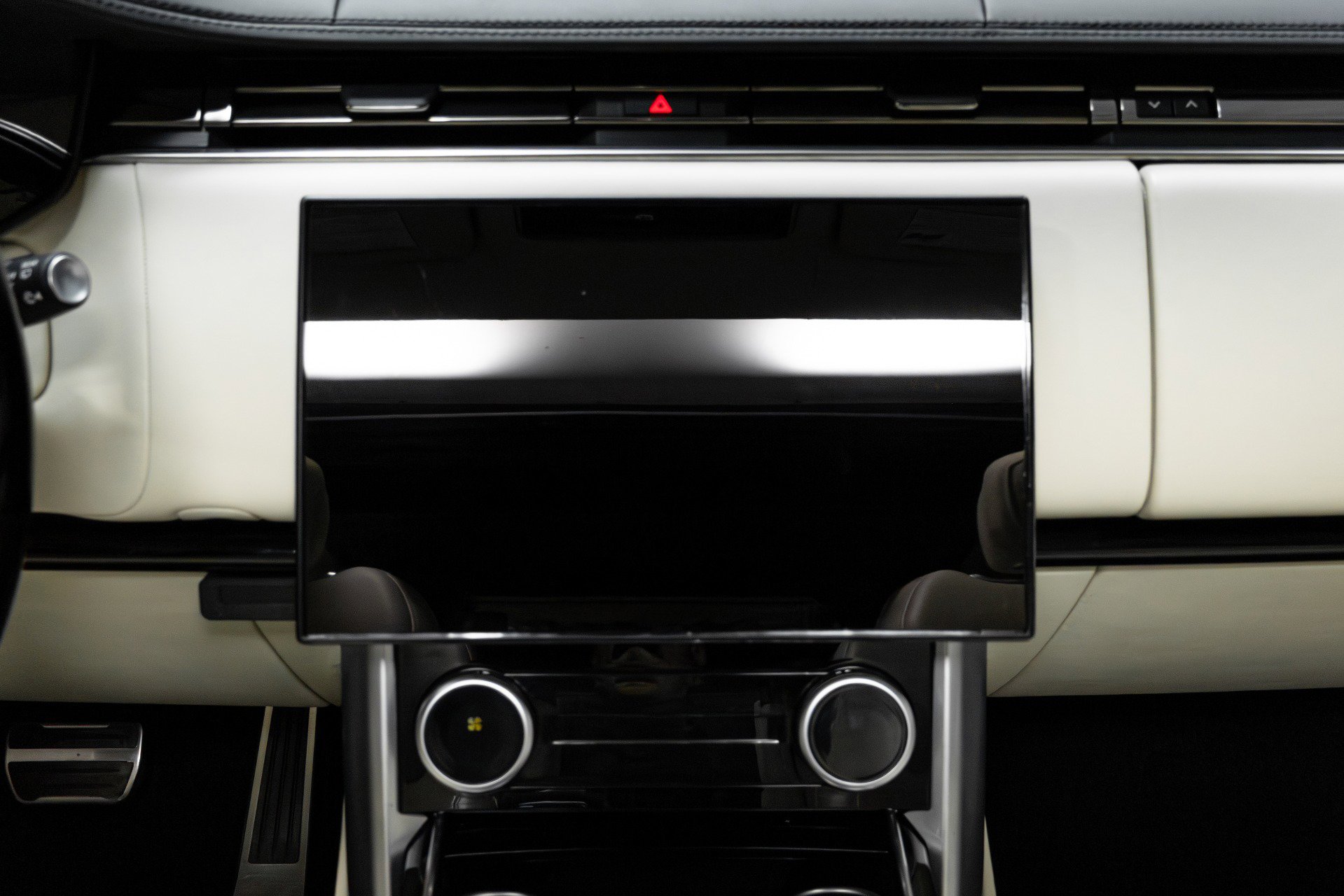 Used 2023 Land Rover Range Rover Long Wheelbase Autobiography image 35