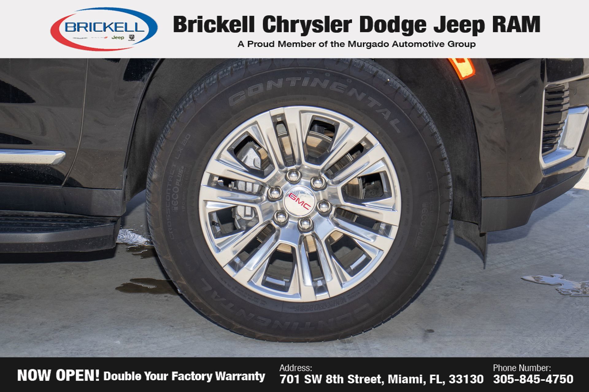 Used 2023 GMC Yukon XL Denali AWD/4WD image 40